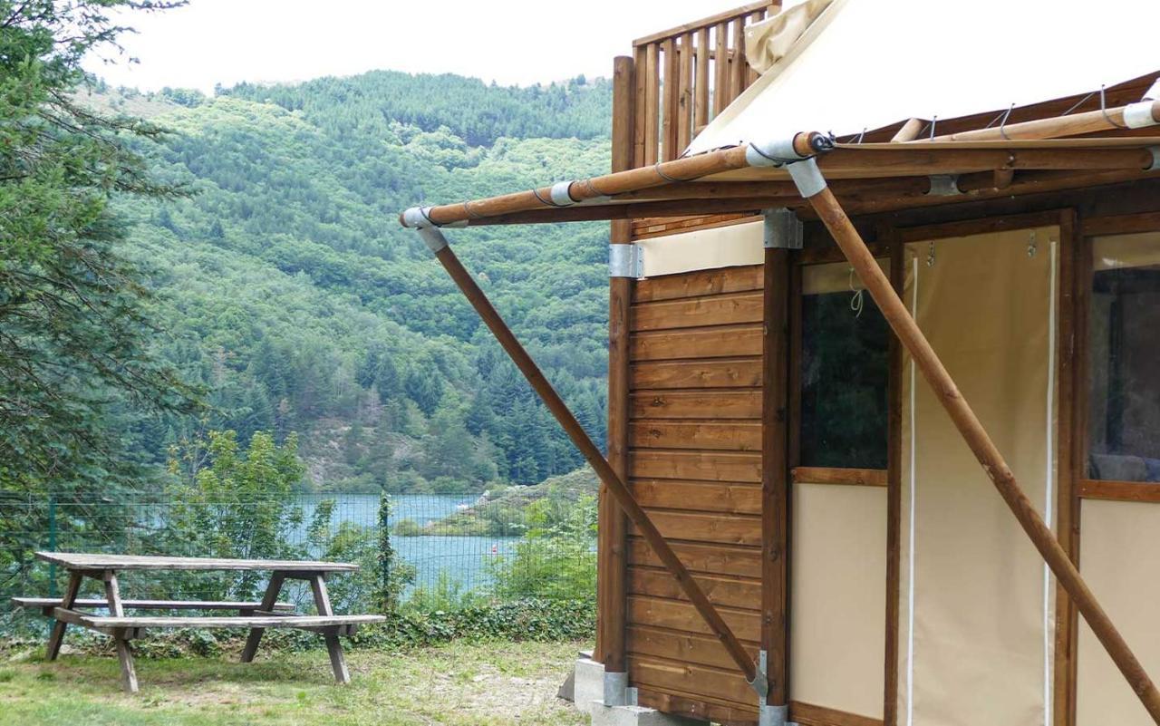 Campsite De Villefort 4*
