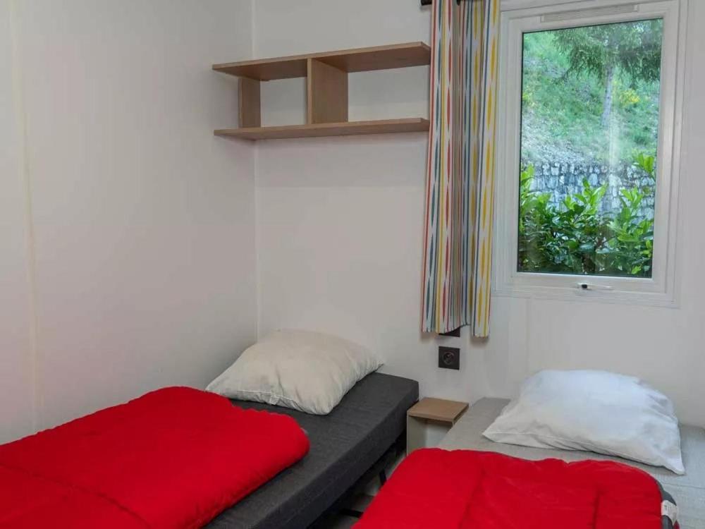 De Villefort 4*